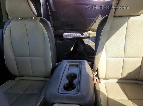 KNDME5C15H6343979 2017 KIA SEDONA Purple Вид задніх сидінь