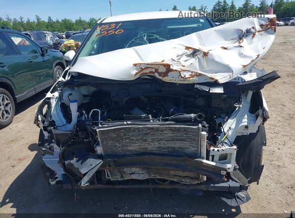KNDNB4H30N6131925 2022 KIA CARNIVAL MPV White 