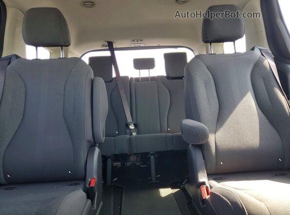 KNDNB4H30R6310102 2024 KIA CARNIVAL Серый Вид задних сидений