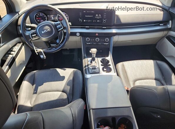KNDNB4H38P6199571 2023 KIA CARNIVAL Угольный Вид панели приборов