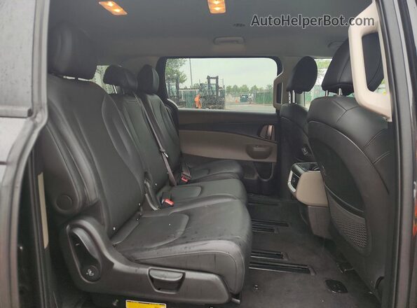 KNDNB5K31T6600550 2026 KIA CARNIVAL Black Հետևի նստատեղերի տեսք