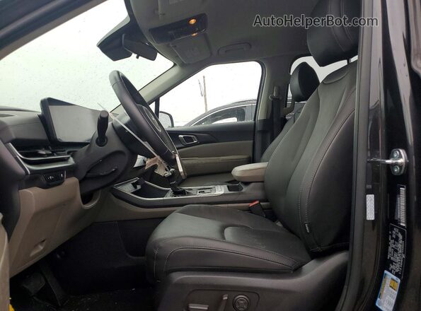KNDNB5K39T6590639 2026 KIA CARNIVAL Charcoal 