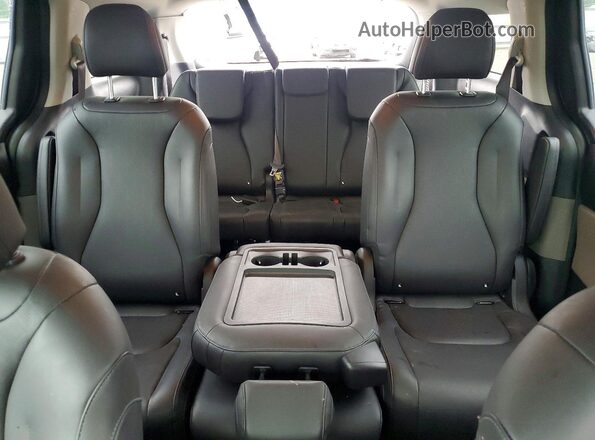KNDNB5K39T6590639 2026 KIA CARNIVAL Charcoal 