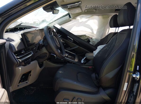 KNDNB5KA0T6138254 2026 KIA CARNIVAL MPV HYBRID Серый Вид салона спереди