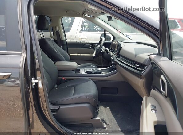 KNDNB5KA6T6134936 2026 KIA CARNIVAL MPV HYBRID Gray Սալոնի դիմացի տեսք