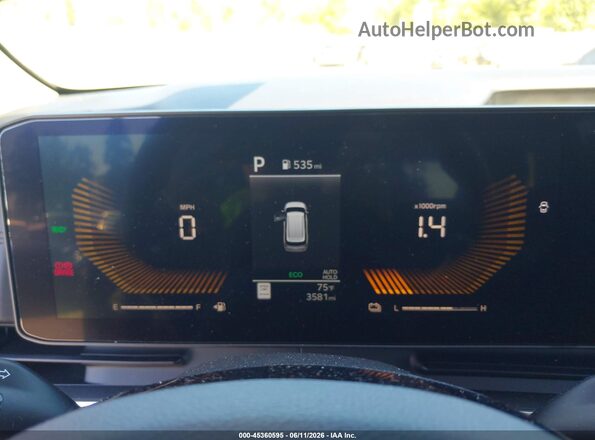 KNDNB5KA7T6165628 2026 KIA CARNIVAL MPV HYBRID Gray Widok tylnych siedzeń