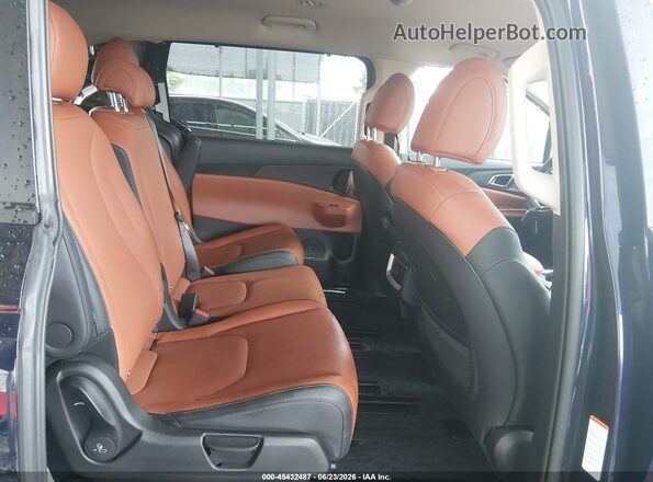 KNDNC5K3XT6615416 2026 KIA CARNIVAL MPV Blue Vista de la etiqueta del VIN
