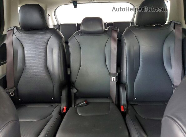 KNDNE5H34R6337400 2024 KIA CARNIVAL Black Հետևի նստատեղերի տեսք