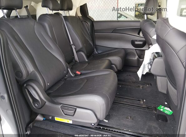 KNDNE5KA7T6116730 2026 KIA CARNIVAL MPV HYBRID Gray Вид наклейки з VIN-кодом