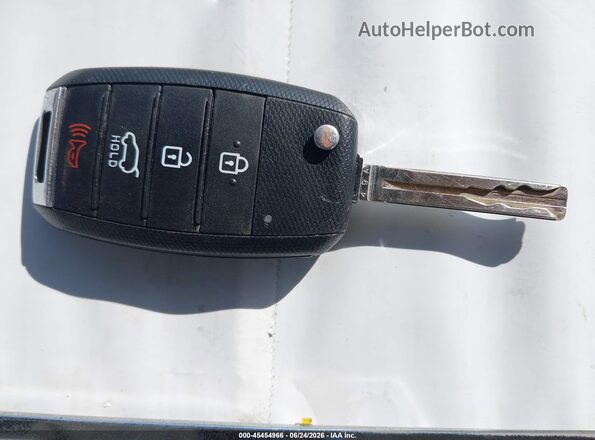 KNDP63AC1L7745469 2020 KIA SPORTAGE Silver წინა პანელის ხედი
