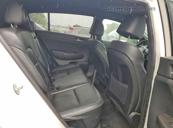 KNDP63ACXM7932422 2021 KIA SPORTAGE White Widok tylnych siedzeń