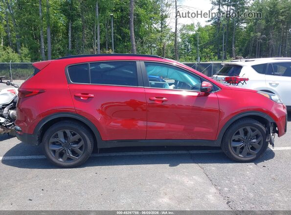 KNDP6CAC2N7012401 2022 KIA SPORTAGE Красный Вид задней части салона