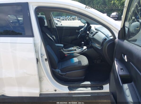 KNDPB3AC0G7795037 2016 KIA SPORTAGE White Vista interior delantera