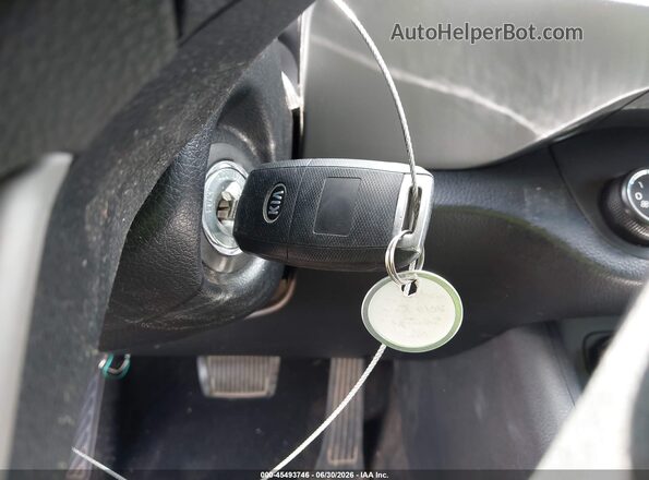 KNDPB3AC1G7856637 2016 KIA SPORTAGE Blue Առջևի վահանակի տեսք