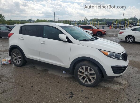KNDPB3AC3G7856848 2016 KIA SPORTAGE Белый Передняя правая четверть
