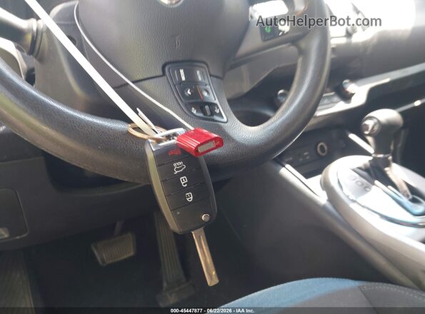 KNDPB3AC6G7857461 2016 KIA SPORTAGE Silver Widok deski rozdzielczej