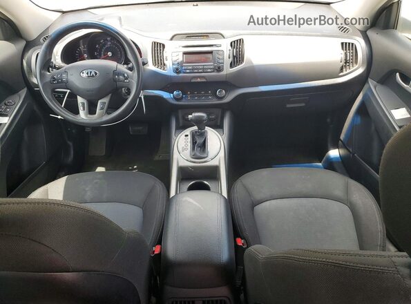 KNDPB3AC8G7880675 2016 KIA SPORTAGE White Widok deski rozdzielczej