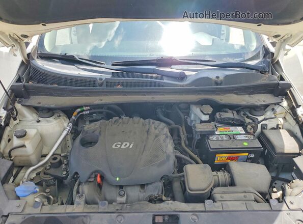 KNDPB3AC8G7880675 2016 KIA SPORTAGE White Widok komory silnika