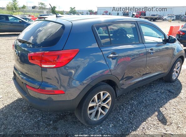KNDPB3ACXG7868446 2016 KIA SPORTAGE Navy Задня права чверть