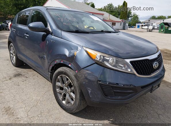 KNDPBCAC1G7811682 2016 KIA SPORTAGE Blue Widok z przodu