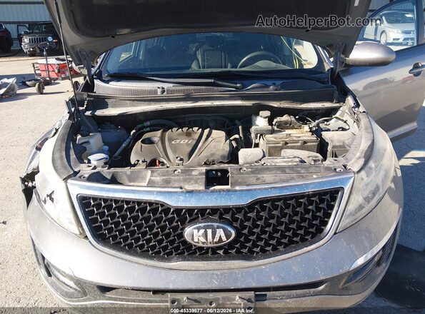 KNDPBCAC2G7878002 2016 KIA SPORTAGE Silver Vista trasera