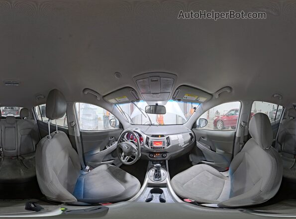 KNDPBCAC8G7831055 2016 KIA SPORTAGE Silver 360 interior view