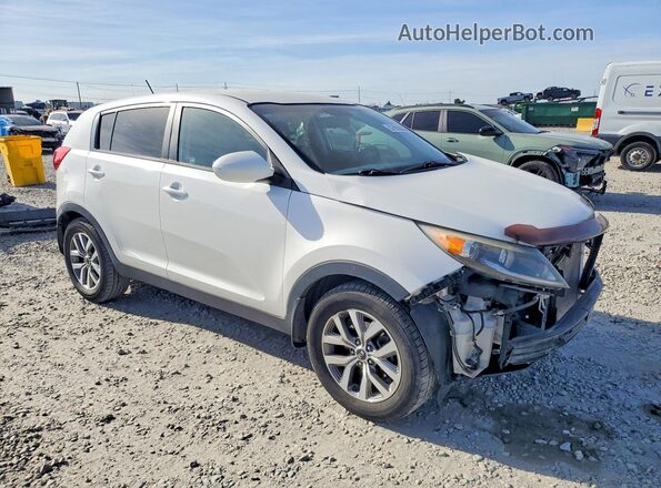 KNDPBCACXG7800888 2016 KIA SPORTAGE White 