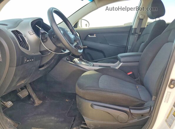 KNDPBCACXG7800888 2016 KIA SPORTAGE White 