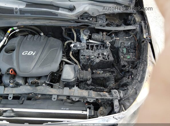 KNDPBCACXG7811776 2016 KIA SPORTAGE Blue Front view