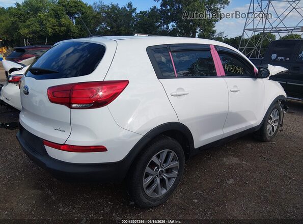 KNDPBCACXG7820719 2016 KIA SPORTAGE White Trasero derecho