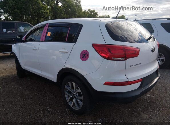 KNDPBCACXG7820719 2016 KIA SPORTAGE White Trasero izquierdo