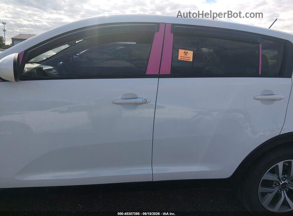 KNDPBCACXG7820719 2016 KIA SPORTAGE White 