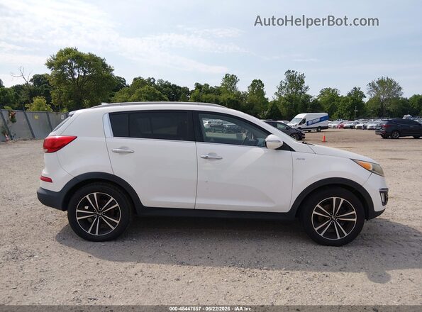 KNDPCCA63G7815899 2016 KIA SPORTAGE Белый Вид задней части салона