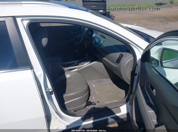 KNDPCCAC6G7862334 2016 KIA SPORTAGE White 