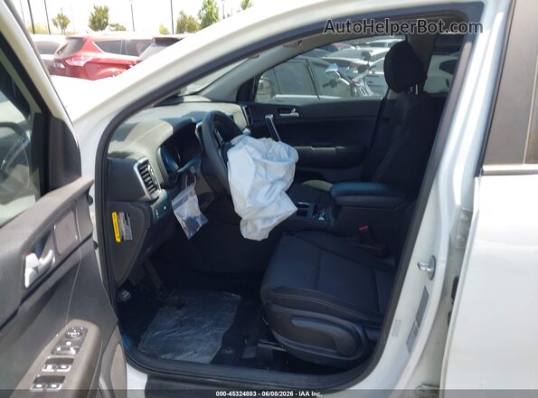 KNDPM3AC0M7855436 2021 KIA SPORTAGE Белый Вид салона спереди