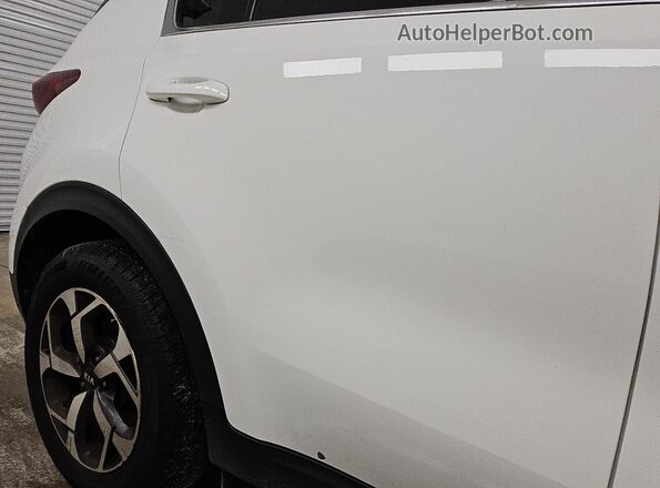 KNDPM3AC0M7896410 2021 KIA SPORTAGE White 
