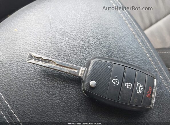 KNDPM3AC1L7780356 2020 KIA SPORTAGE Blue Widok deski rozdzielczej