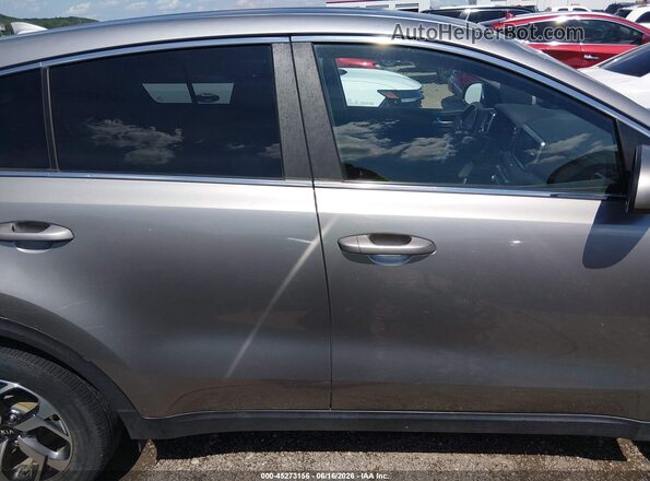 KNDPM3AC1M7869023 2021 KIA SPORTAGE Gray Widok wnętrza z tyłu