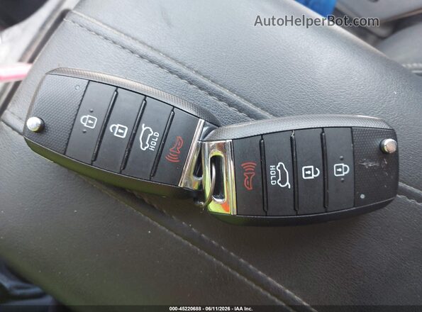 KNDPM3AC2L7806219 2020 KIA SPORTAGE Black 