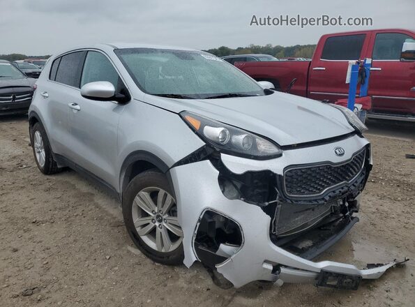 KNDPM3AC3J7338594 2018 KIA SPORTAGE Серебряный Передняя правая четверть