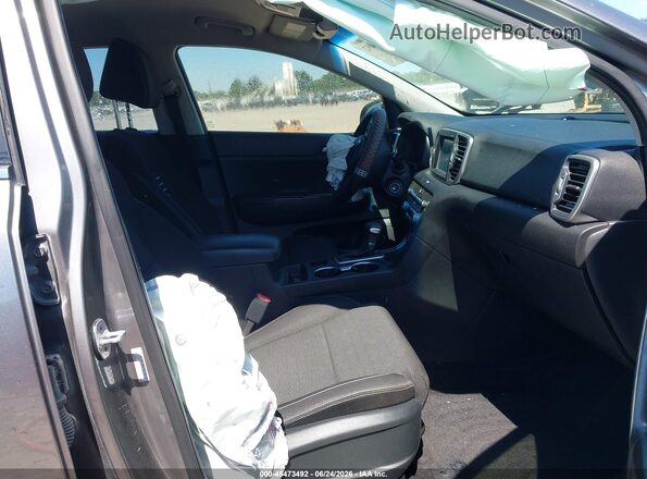 KNDPM3AC3J7344587 2018 KIA SPORTAGE Gray Вид салону спереду