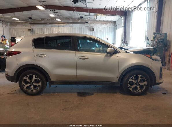 KNDPM3AC3M7846942 2021 KIA SPORTAGE Silver Вид задньої частини салону