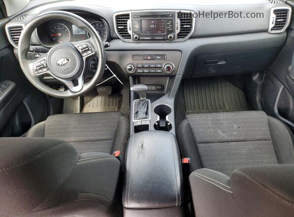 KNDPM3AC4J7337650 2018 KIA SPORTAGE Gray Dashboard view