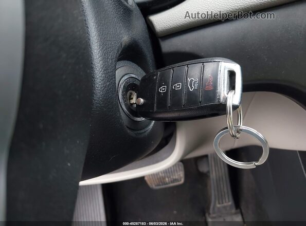 KNDPM3AC4L7831591 2020 KIA SPORTAGE White Dashboard view