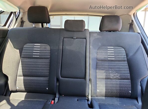 KNDPM3AC5J7482115 2018 KIA SPORTAGE Silver Vista de los asientos traseros