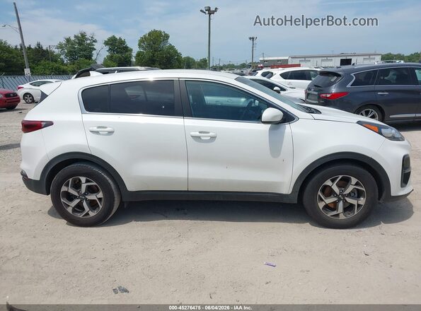 KNDPM3AC5N7005562 2022 KIA SPORTAGE Белый Вид задней части салона
