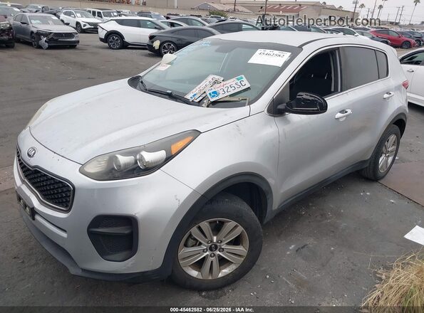 KNDPM3AC6H7231081 2017 KIA SPORTAGE Silver Vista tres cuartos delantera izquierda