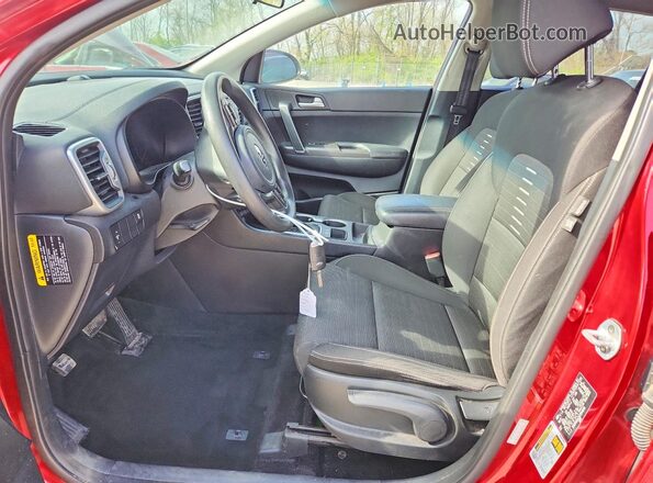 KNDPM3AC6J7344843 2018 KIA SPORTAGE Red Widok wnętrza z przodu