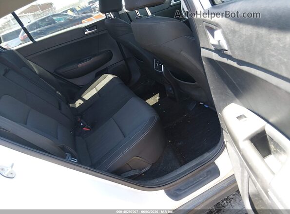 KNDPM3AC6K7543697 2019 KIA SPORTAGE White VIN կոդի պիտակի տեսք