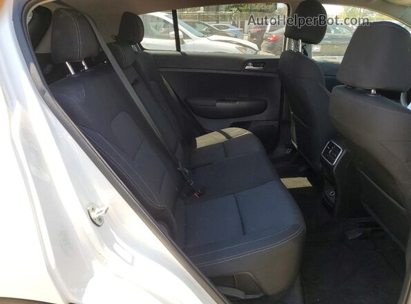 KNDPM3AC6N7957552 2022 KIA SPORTAGE White 